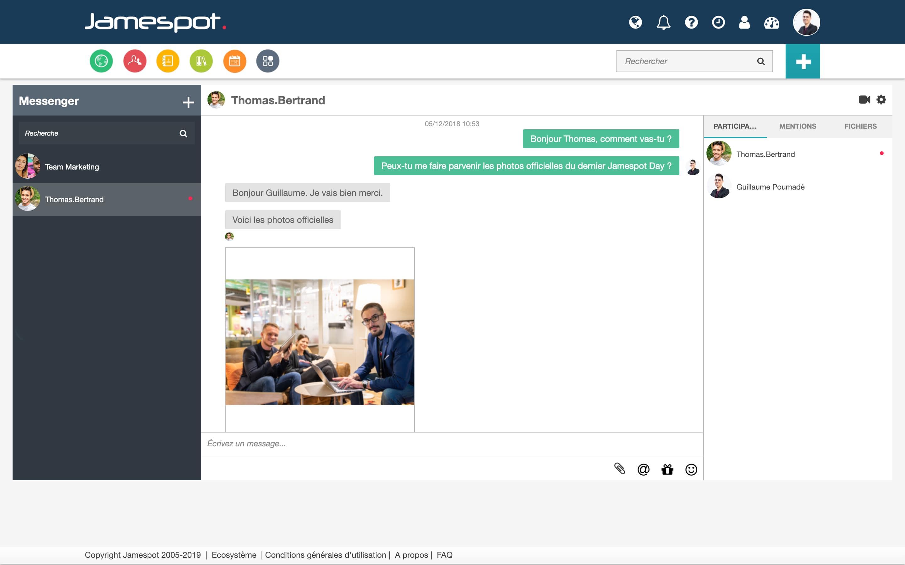 Échangez en temps réel avec vos collaborateurs. Échangez en temps réel avec vos collaborateurs.