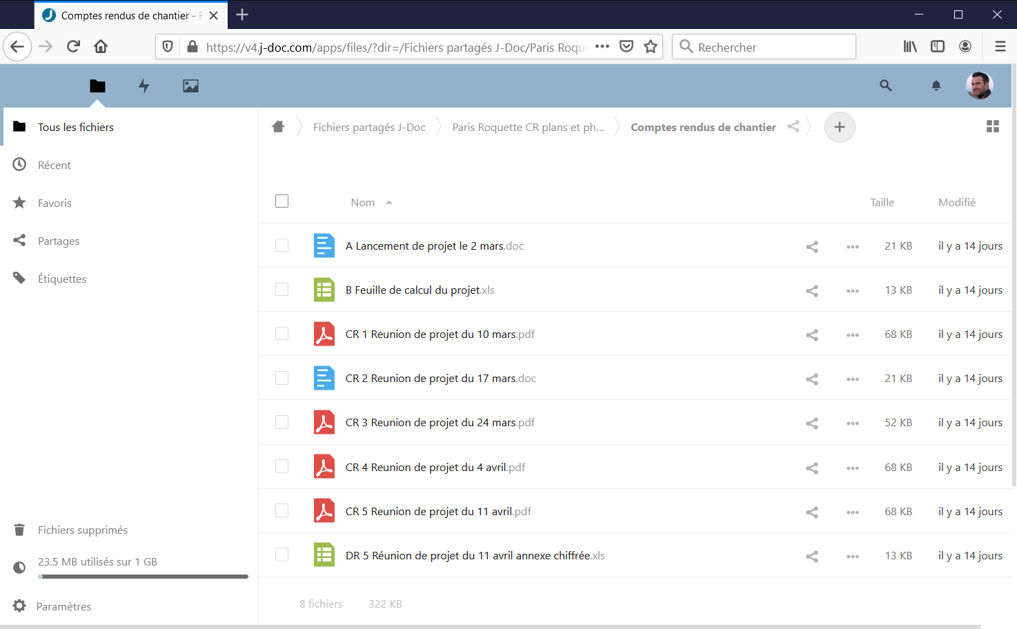 L'organisation des documents dans une arborescence de dossiers est similaire à l'ergonomie bien connue de DropBox.  La gestion des droits hiérarchisée s'accorde à une vision naturelle des permissions.