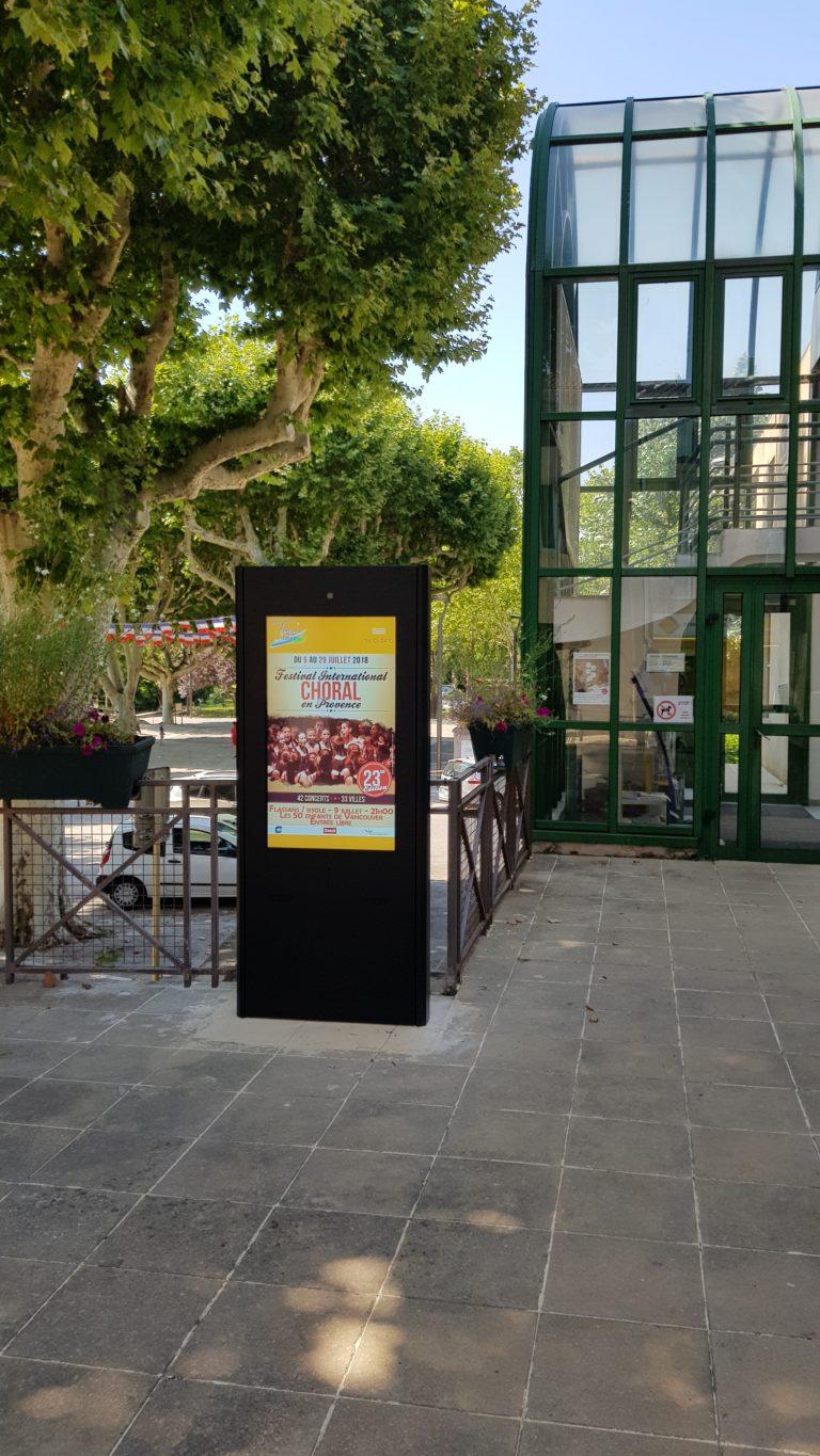 exemple totem extérieur office de tourisme exemple totem extérieur office de tourisme